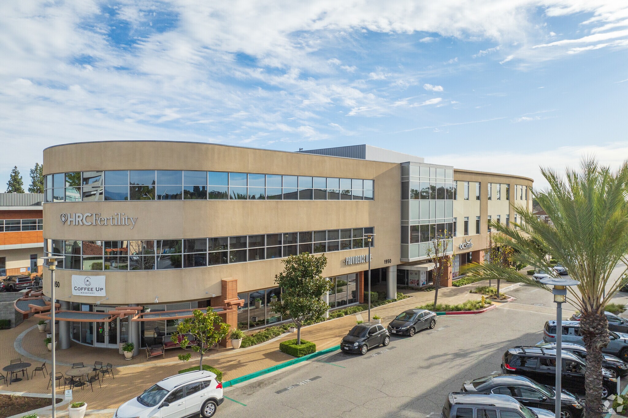 1950 Sunny Crest Dr, Fullerton, CA à louer Photo principale– Image 1 sur 16