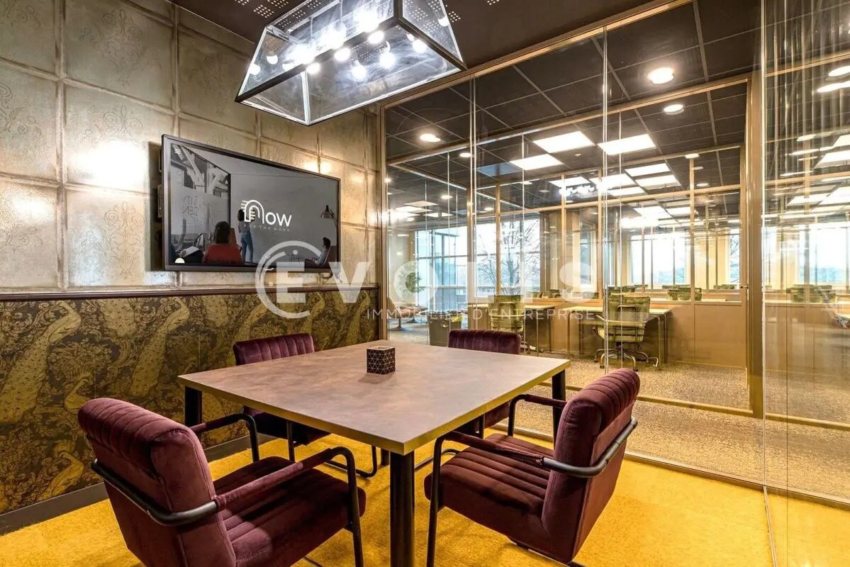 Bureau dans Saint-Denis à louer Photo de l’immeuble– Image 1 sur 9