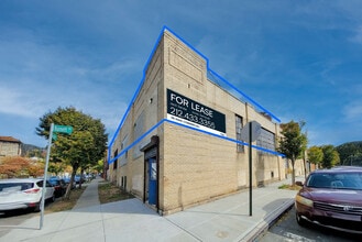 830 Barry St, Bronx, NY à vendre Photo intérieure– Image 1 sur 10