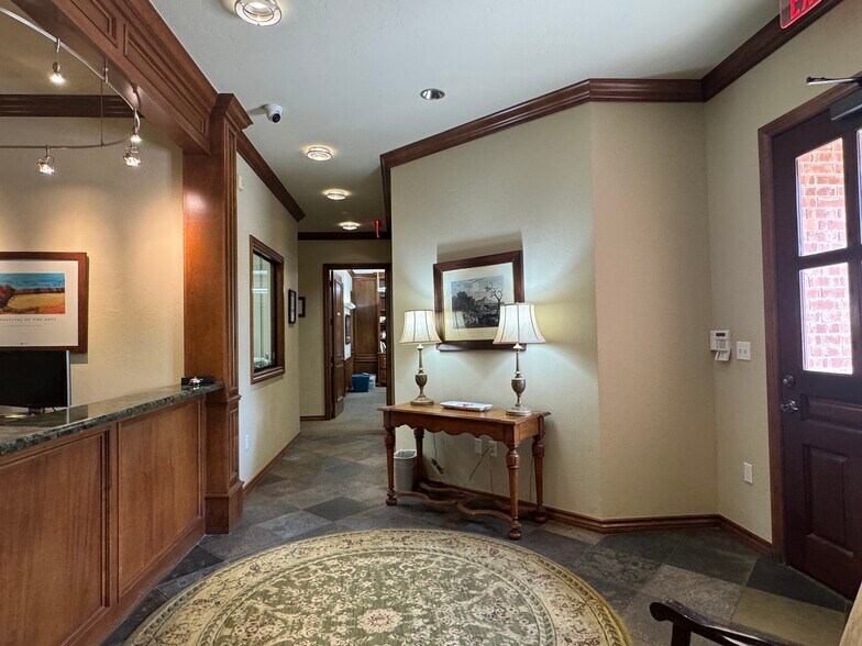 1425 NW 150th St, Edmond, OK à vendre - Photo intérieure – Image 2 sur 4