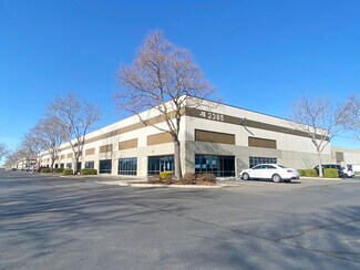 Plus de détails pour 2385 Arch-Airport Rd, Stockton, CA - Industriel/Logistique à louer