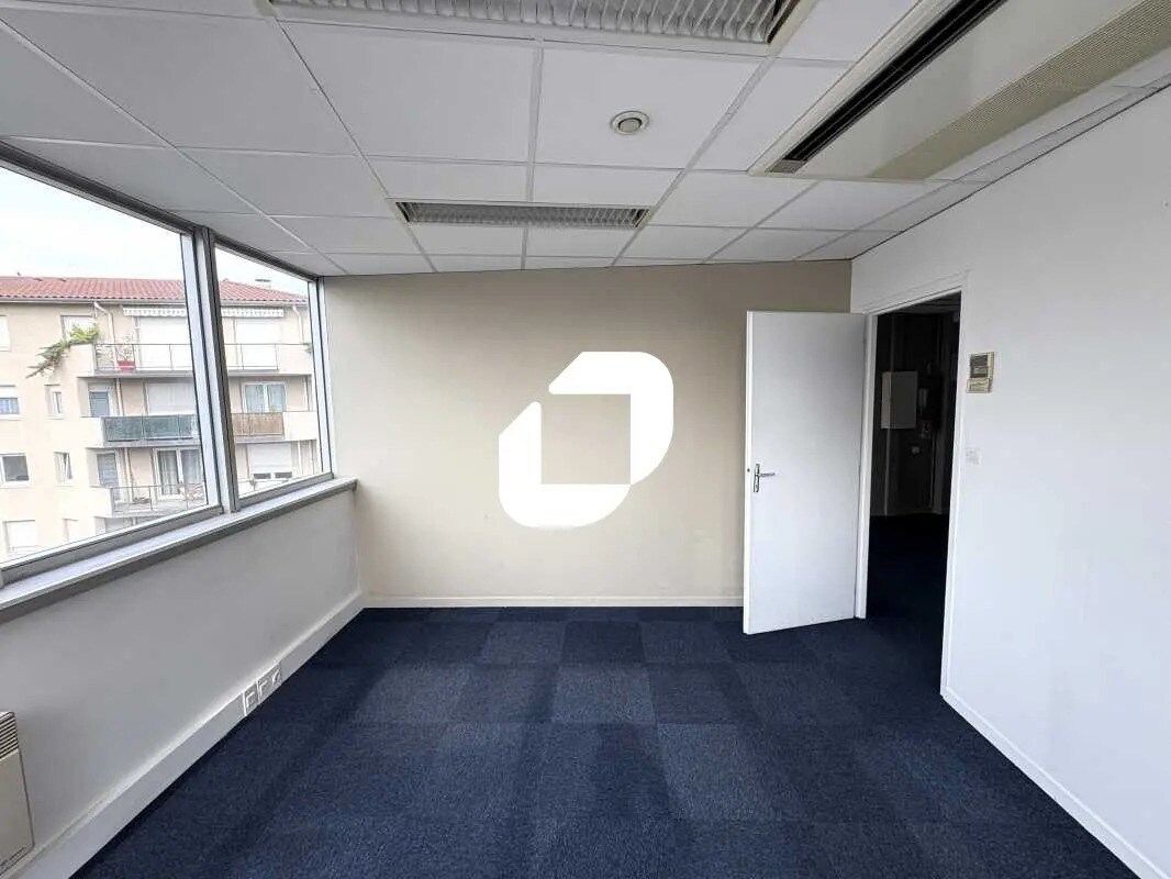 Bureau dans Lyon à vendre Photo intérieure– Image 1 sur 12