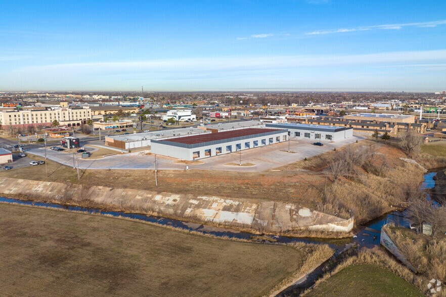 7806 S Western Ave, Oklahoma City, OK à louer - Aérien – Image 3 sur 6