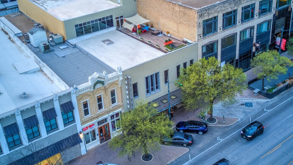 506 N Congress Ave, Austin, TX à louer - Photo de l’immeuble – Image 2 sur 8