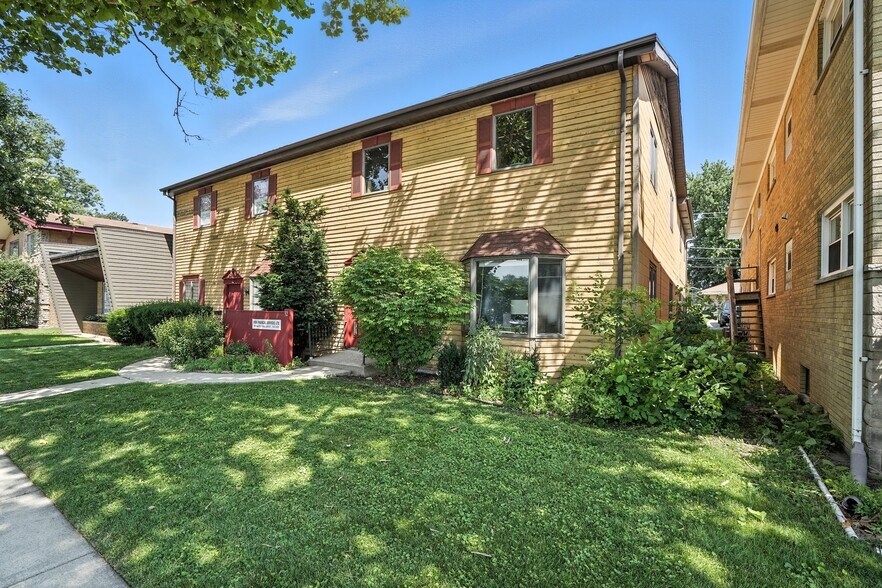 32-34 W Burlington Ave, Westmont, IL à vendre - Photo de l’immeuble – Image 2 sur 29