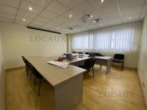 Local d’activités dans Méry-sur-Oise à louer Photo intérieure– Image 2 sur 10
