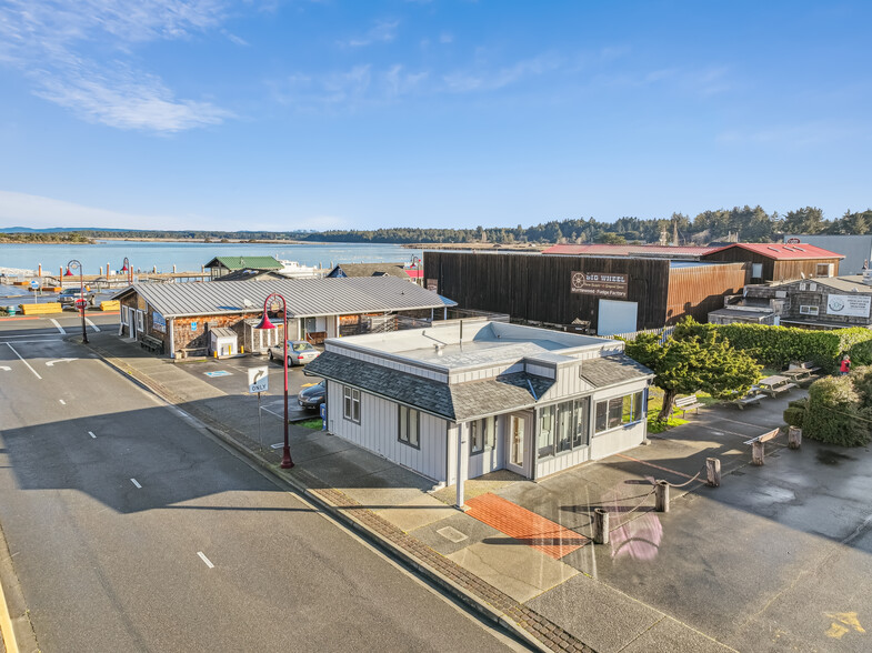 165 Alabama Ave SE, Bandon, OR à vendre - Aérien – Image 2 sur 24