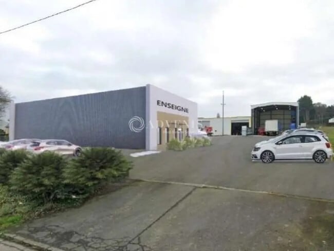 Plus de détails pour Local d'activités à louer