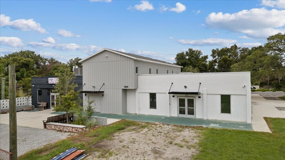 3800 N Nebraska Ave, Tampa, FL à louer - Photo principale – Image 1 sur 7