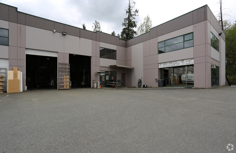 10439 173rd St, Surrey, BC à vendre - Photo de l’immeuble – Image 2 sur 6