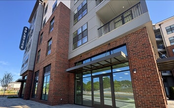 8115 Eastland Yards Blvd, Charlotte, NC à louer Photo de l’immeuble– Image 2 sur 9