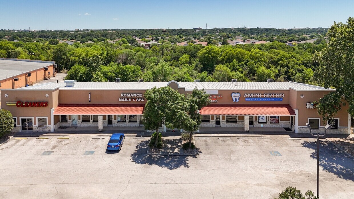 9262 Culebra Rd, San Antonio, TX à vendre Photo principale– Image 1 sur 34