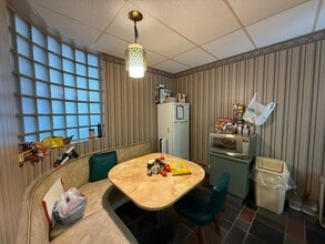 1704 NW 6th St, Oklahoma City, OK à louer Photo intérieure– Image 2 sur 5