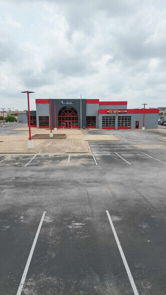 1902 E Central Texas Expy, Killeen, TX à vendre - Photo de l’immeuble – Image 3 sur 59