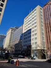 120 E Market St, Indianapolis, IN à louer Photo de l’immeuble– Image 1 sur 3