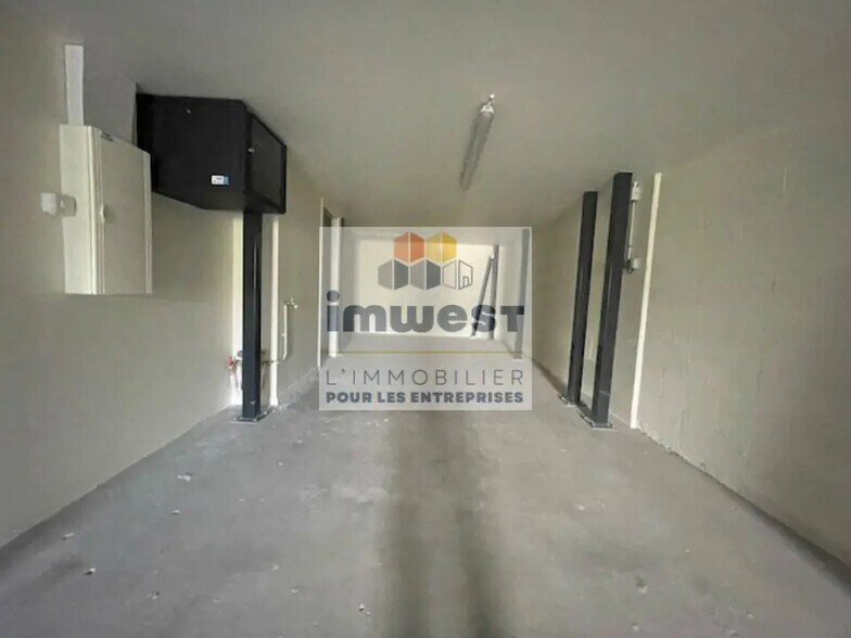 Local d’activités dans Rennes à louer - Photo de l’immeuble – Image 3 sur 6