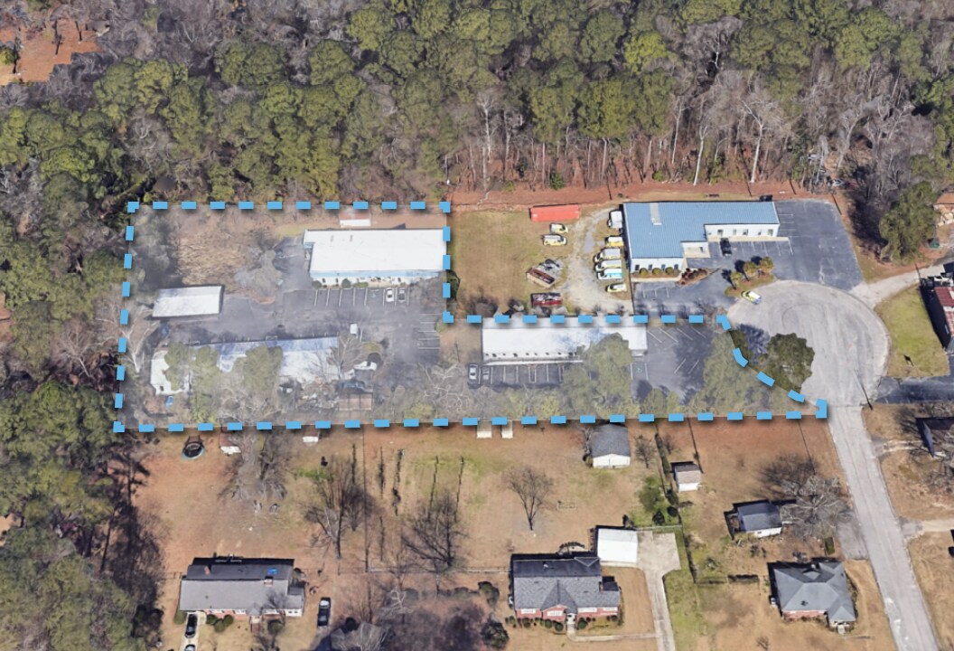 120 Kaminer Way Pky, Columbia, SC à vendre Photo de l’immeuble– Image 1 sur 34