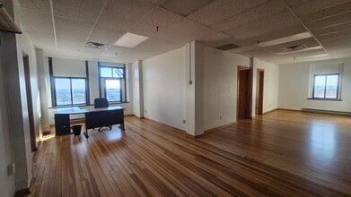 314 W Superior St, Duluth, MN à louer Photo intérieure– Image 1 sur 23