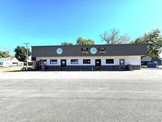 Plus de détails pour 512 W Egyptian Ave, Christopher, IL - Local commercial à vendre