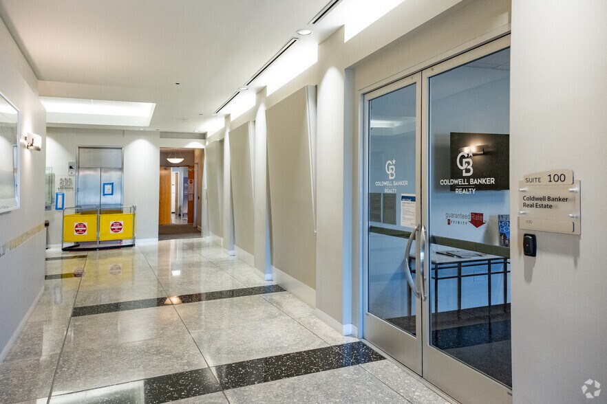 899 Northgate Dr, San Rafael, CA à vendre - Hall d’entrée – Image 3 sur 14