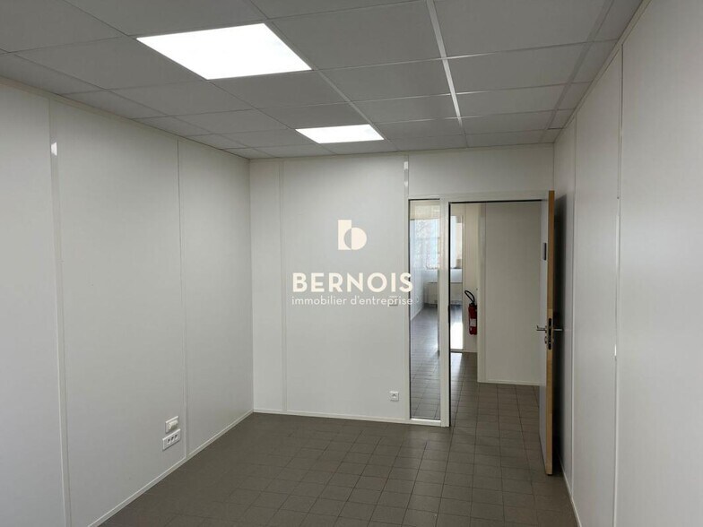 Bureau dans Toulon à louer - Photo intérieure – Image 3 sur 8
