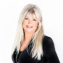Lynette Wallace