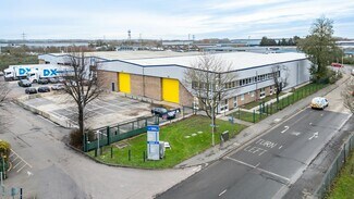 Plus de détails pour Rye Park Industrial Estate, Hoddesdon - Industriel/Logistique à louer