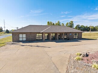 Plus de détails pour 6455 Center Grove Rd, Edwardsville, IL - Local commercial à vendre
