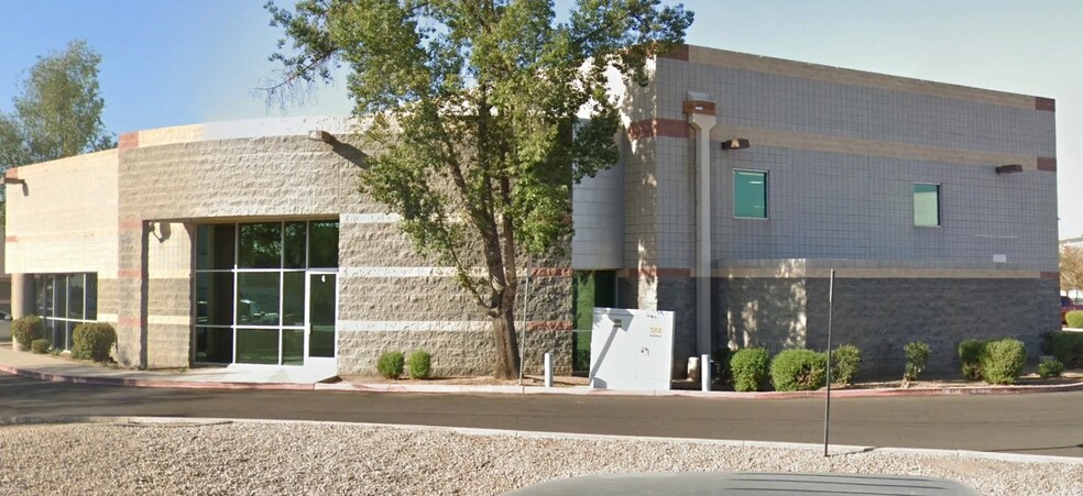 130 N Sunway Dr, Gilbert, AZ à louer - Photo de l’immeuble – Image 2 sur 5