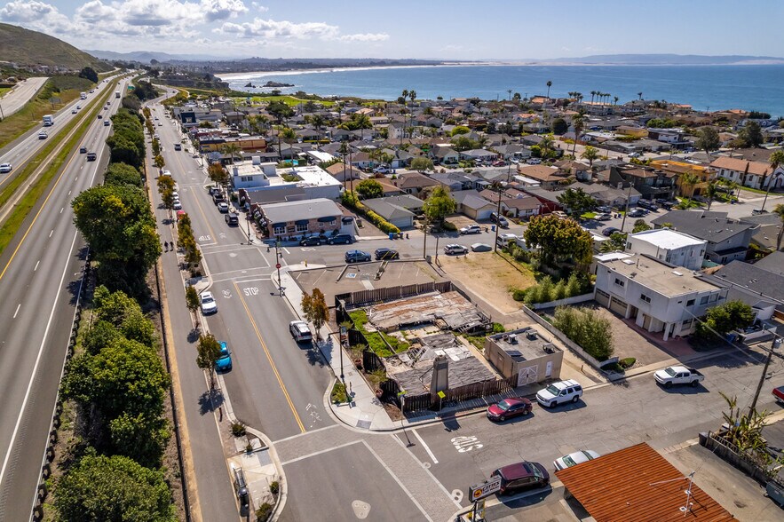 853 Shell Beach Rd, Pismo Beach, CA à vendre - Photo de l’immeuble – Image 2 sur 22