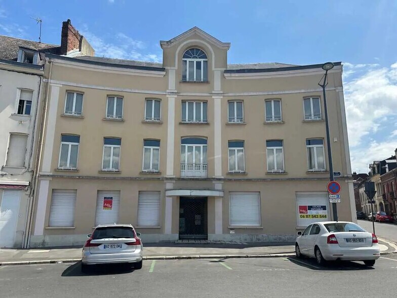 Bureau dans Saint-Quentin à louer - Photo de l’immeuble – Image 1 sur 9