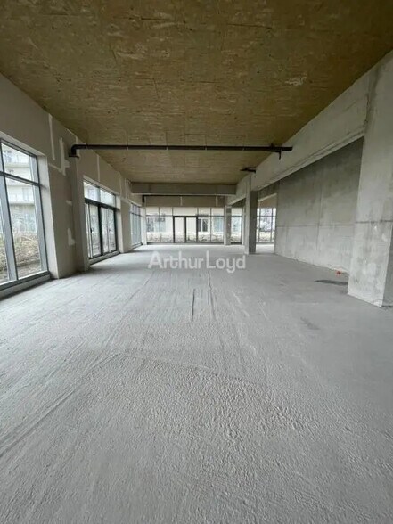 Local commercial dans Bezannes à louer - Photo intérieure – Image 3 sur 4