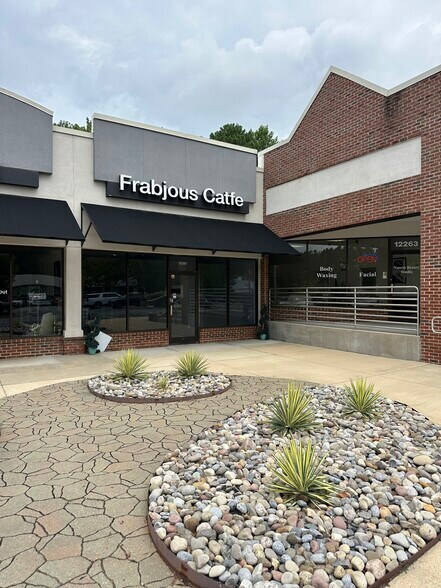 12217-12295 Capital Blvd, Wake Forest, NC à louer - Photo de l’immeuble – Image 3 sur 11
