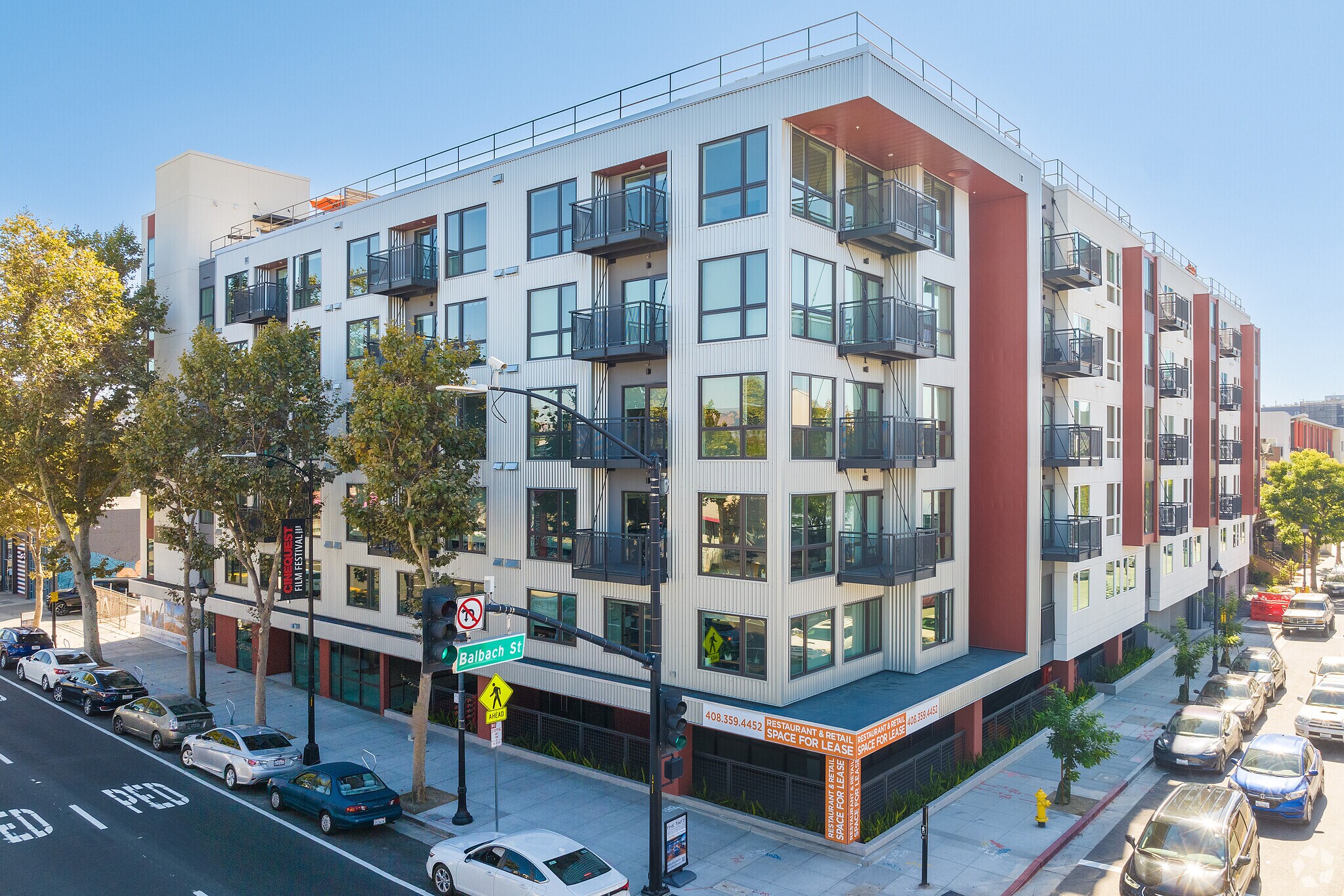 477 S Market St, San Jose, CA à louer Photo de l’immeuble– Image 1 sur 6