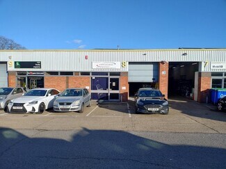 Plus de détails pour Martinfield, Welwyn Garden City - Industriel/Logistique à louer