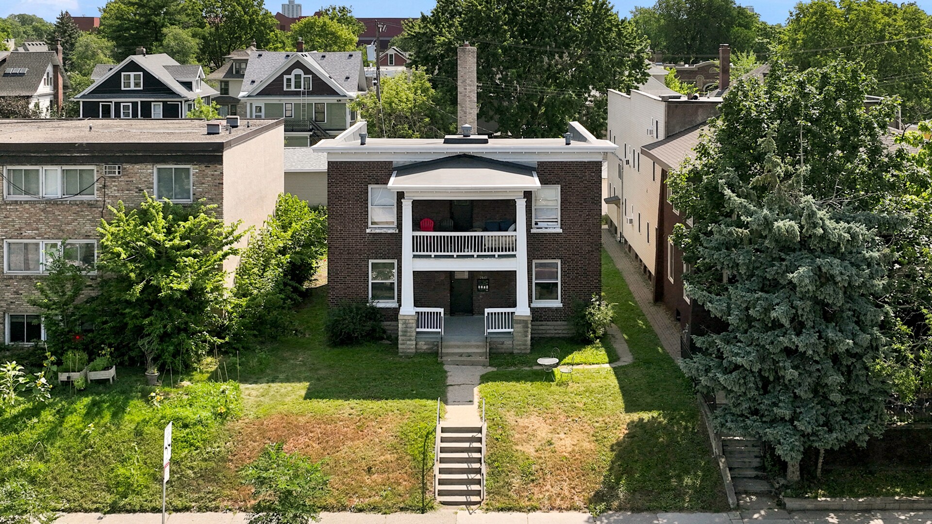 2641 Lyndale Ave S, Minneapolis, MN à vendre Photo de l’immeuble– Image 1 sur 29
