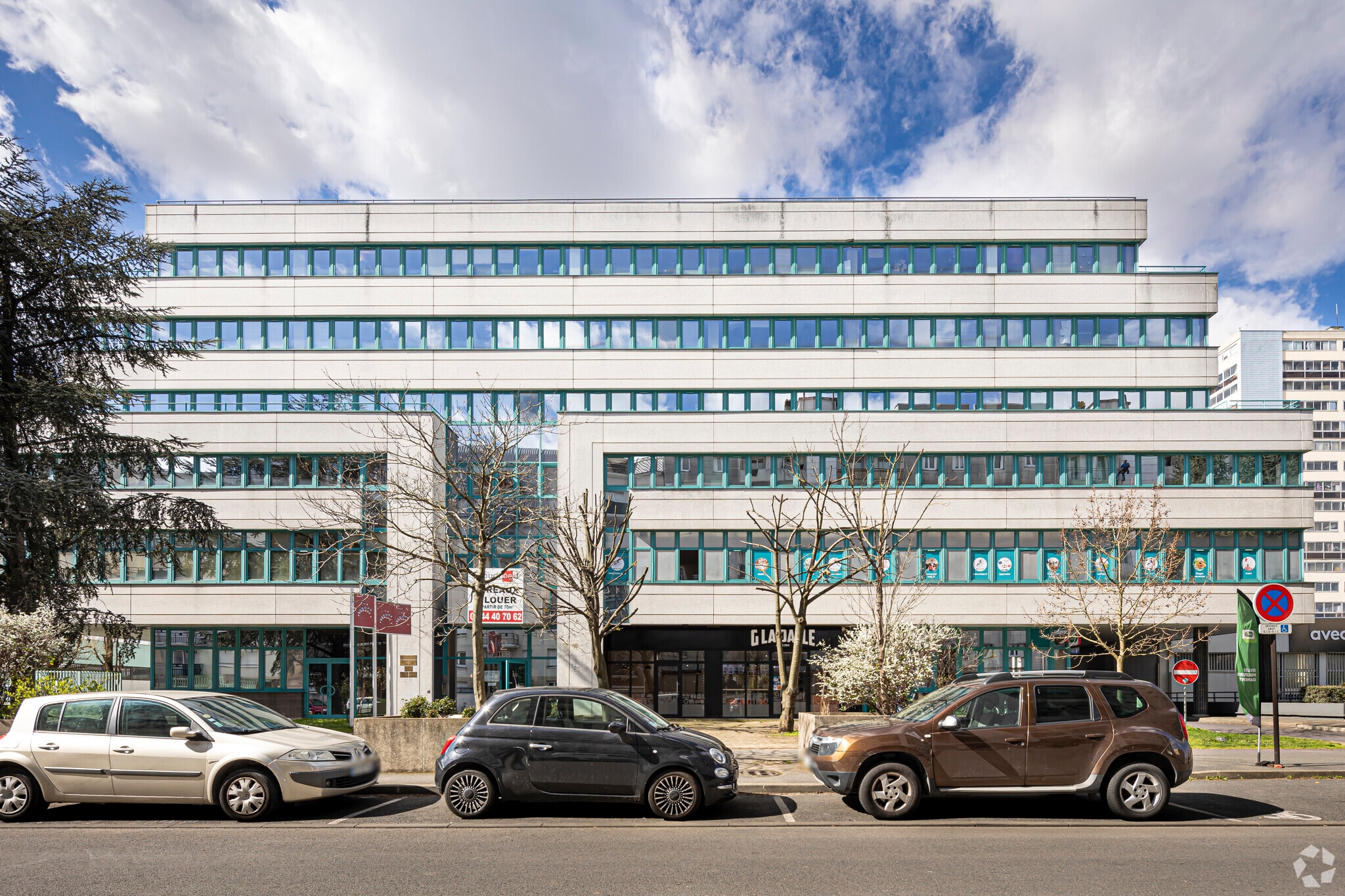 4 Avenue De France, Massy à louer Photo principale– Image 1 sur 4