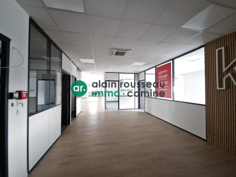 Bureau dans Beaucouzé à louer - Photo de l’immeuble – Image 2 sur 2