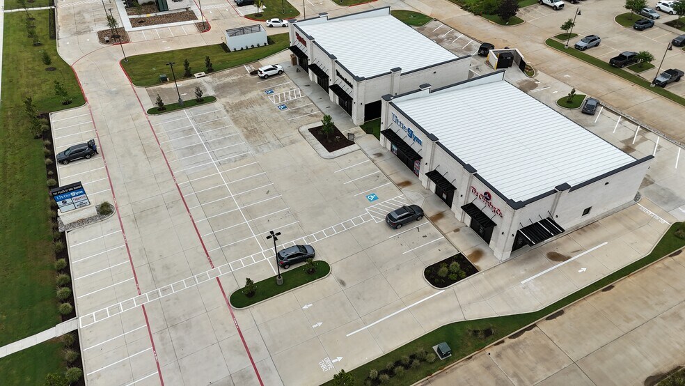 7596 Old Jacksonville Highway, Tyler, TX à louer - Photo de l’immeuble – Image 3 sur 5