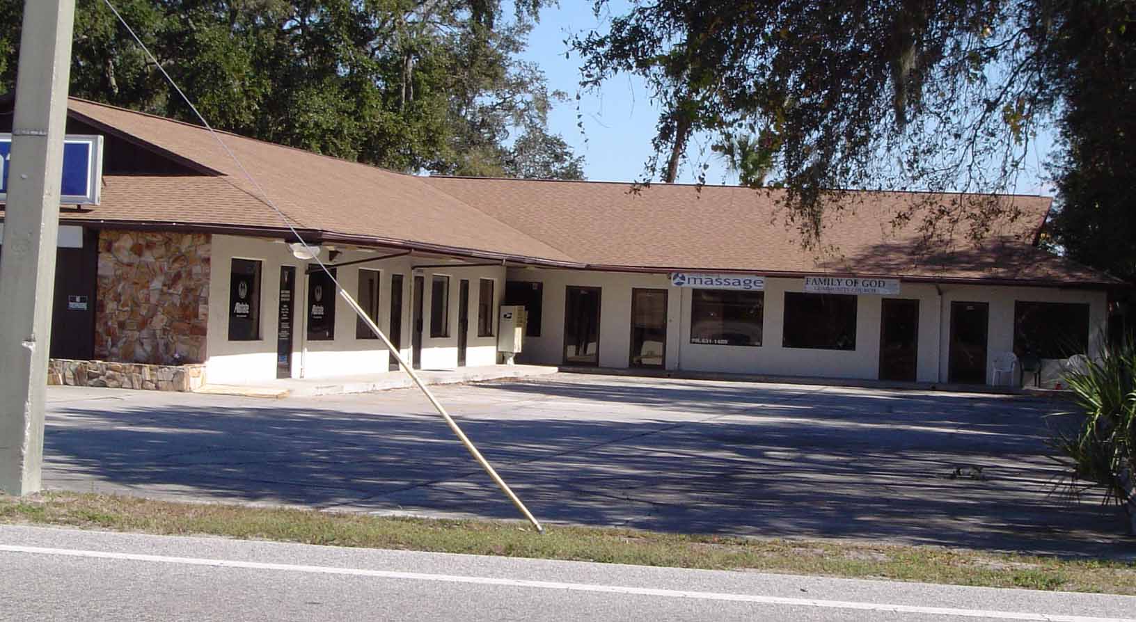 950 N Cocoa Blvd, Cocoa, FL à louer Photo principale– Image 1 sur 3