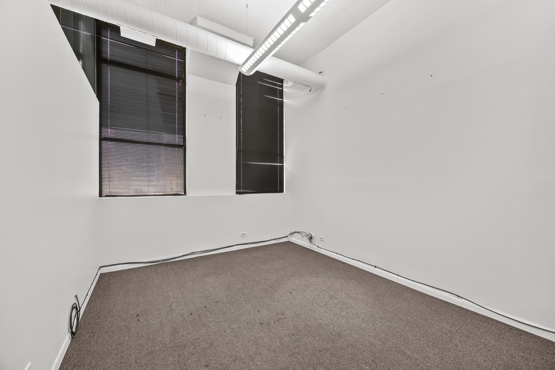 222 W Ontario St, Chicago, IL à louer Photo intérieure– Image 1 sur 4