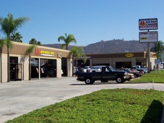 Plus de détails pour 210 W Bradley Ave, El Cajon, CA - Local commercial à louer