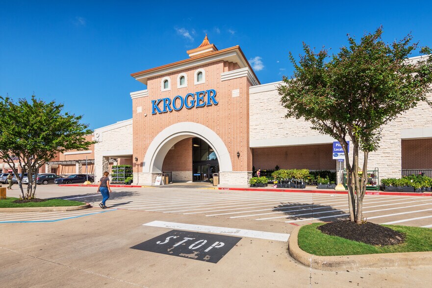 8707-8765 Spring Cypress Rd, Spring, TX à louer - Photo de l’immeuble – Image 1 sur 10