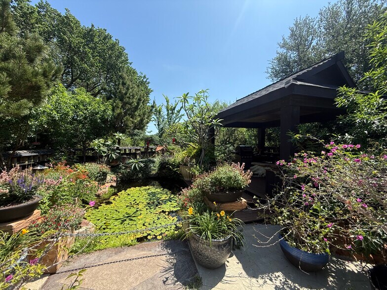 4022 Broadway Blvd, Garland, TX à vendre - Photo de l’immeuble – Image 3 sur 12