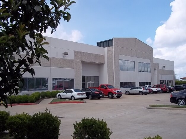 10415 Westpark Dr, Houston, TX à louer - Photo de l’immeuble – Image 1 sur 3