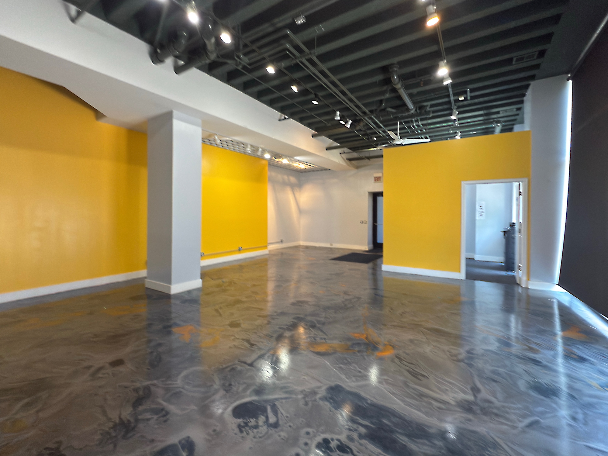 2332-2342 S Michigan Ave, Chicago, IL à louer Photo intérieure– Image 1 sur 5