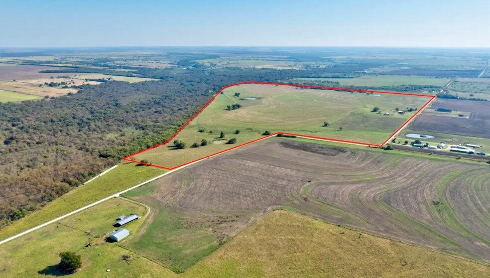 831 Baker Rd, Pilot Point, TX à vendre - Aérien – Image 1 sur 26