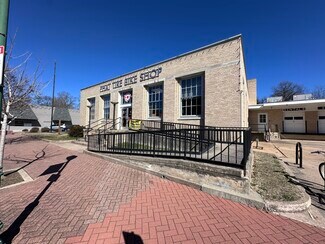 Plus de détails pour 101 Broadway St S, Siloam Springs, AR - Bureau à vendre