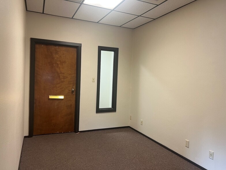 2140 Jefferson St, Napa, CA à louer - Photo intérieure – Image 3 sur 9