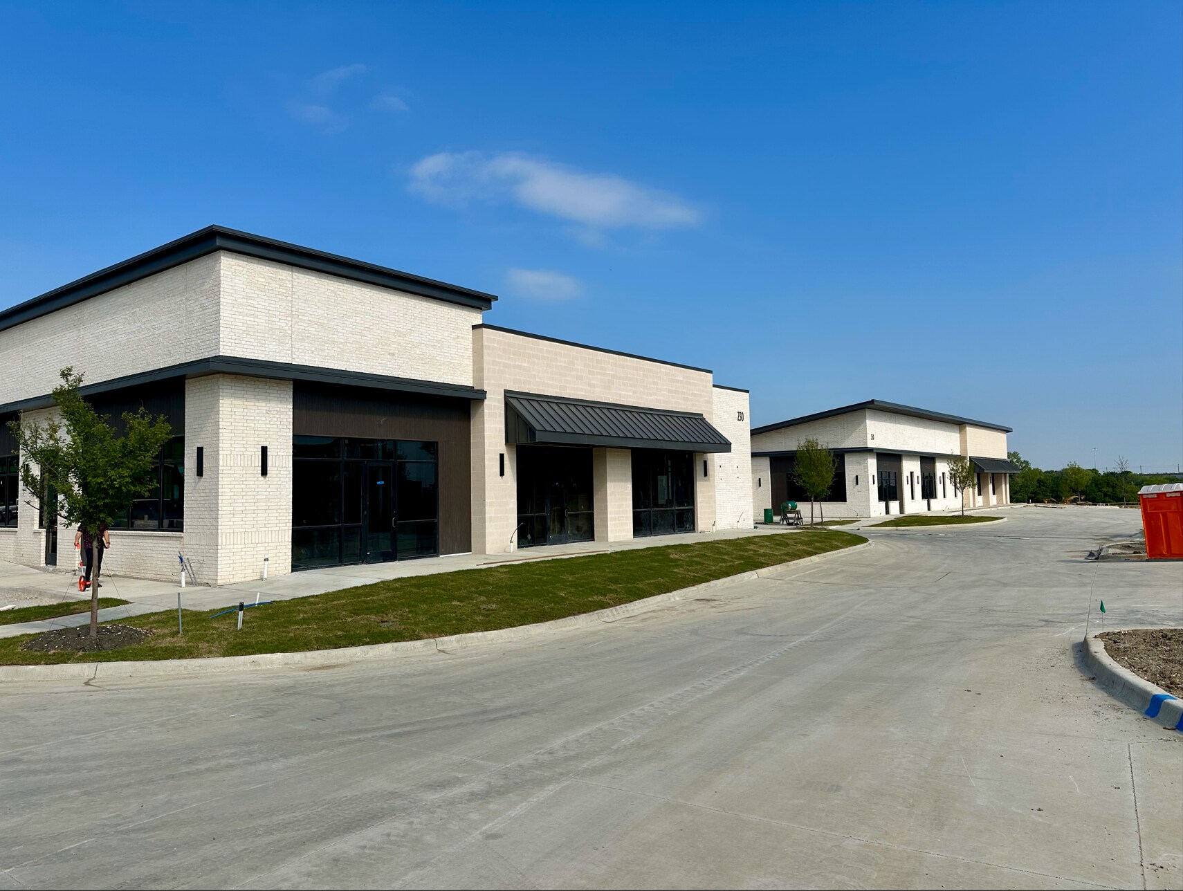 240 W John W Carpenter Fwy, Irving, TX à vendre Photo principale– Image 1 sur 5